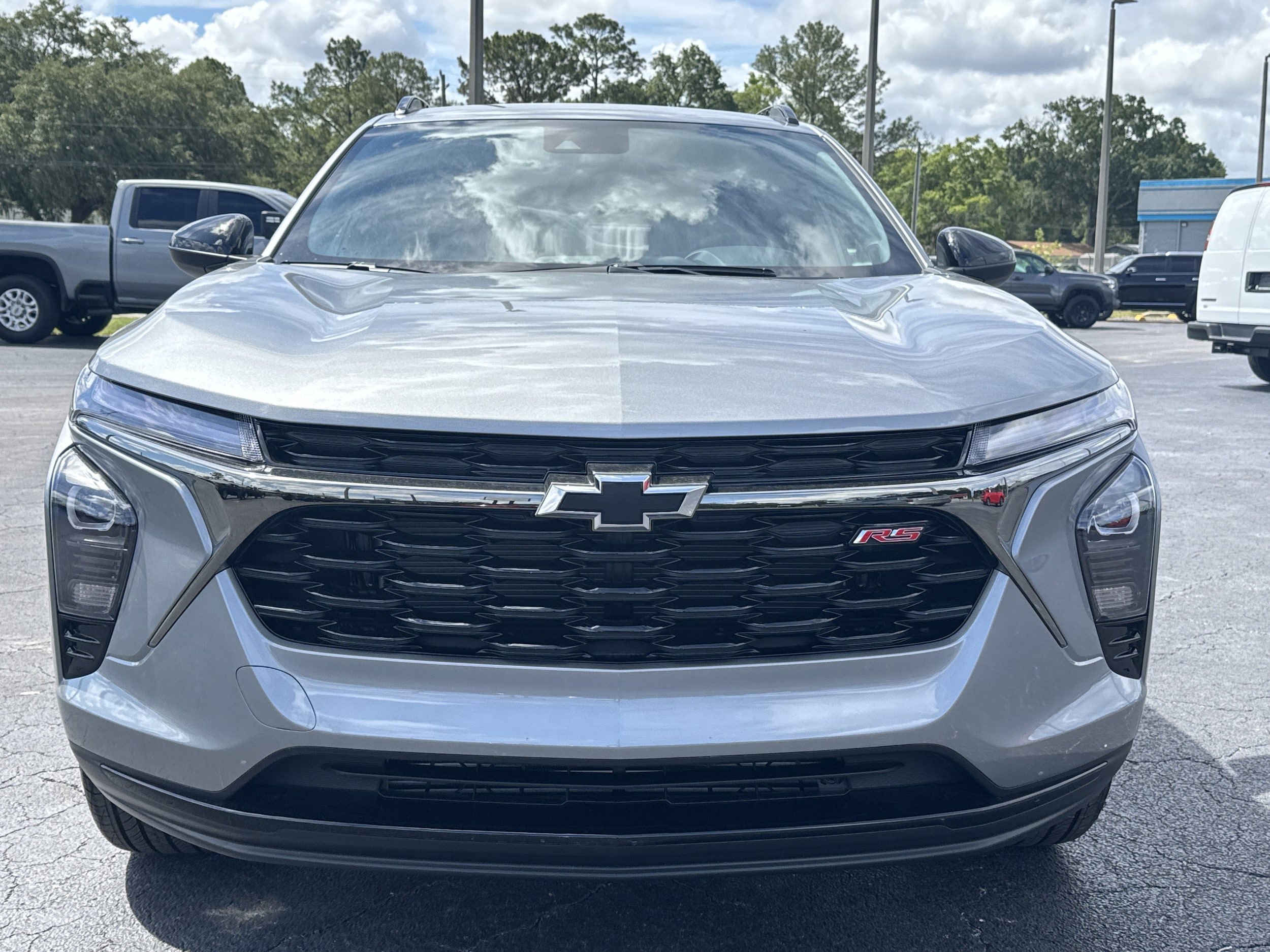 New 2026 Chevrolet Trax RS w/ Driver Confidence Package FWD image 3
