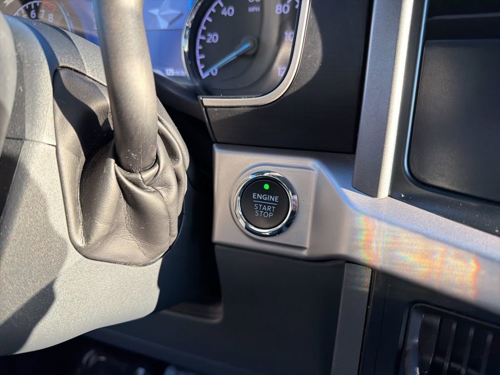 Certified 2022 Ford F150 XLT w/ Equipment Group 302A High image 34