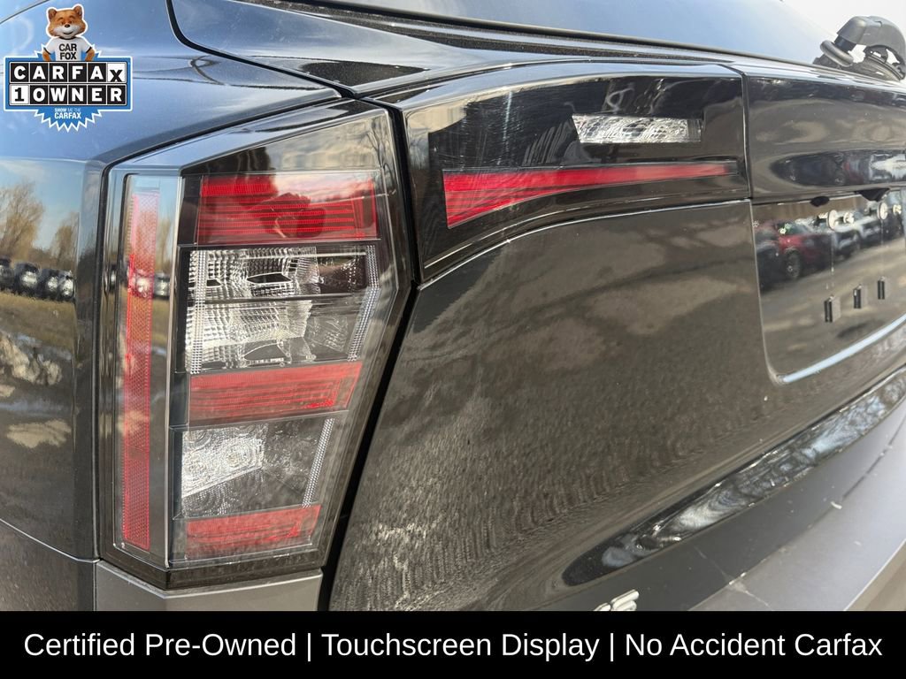 Certified 2025 Nissan Kicks SR image 21