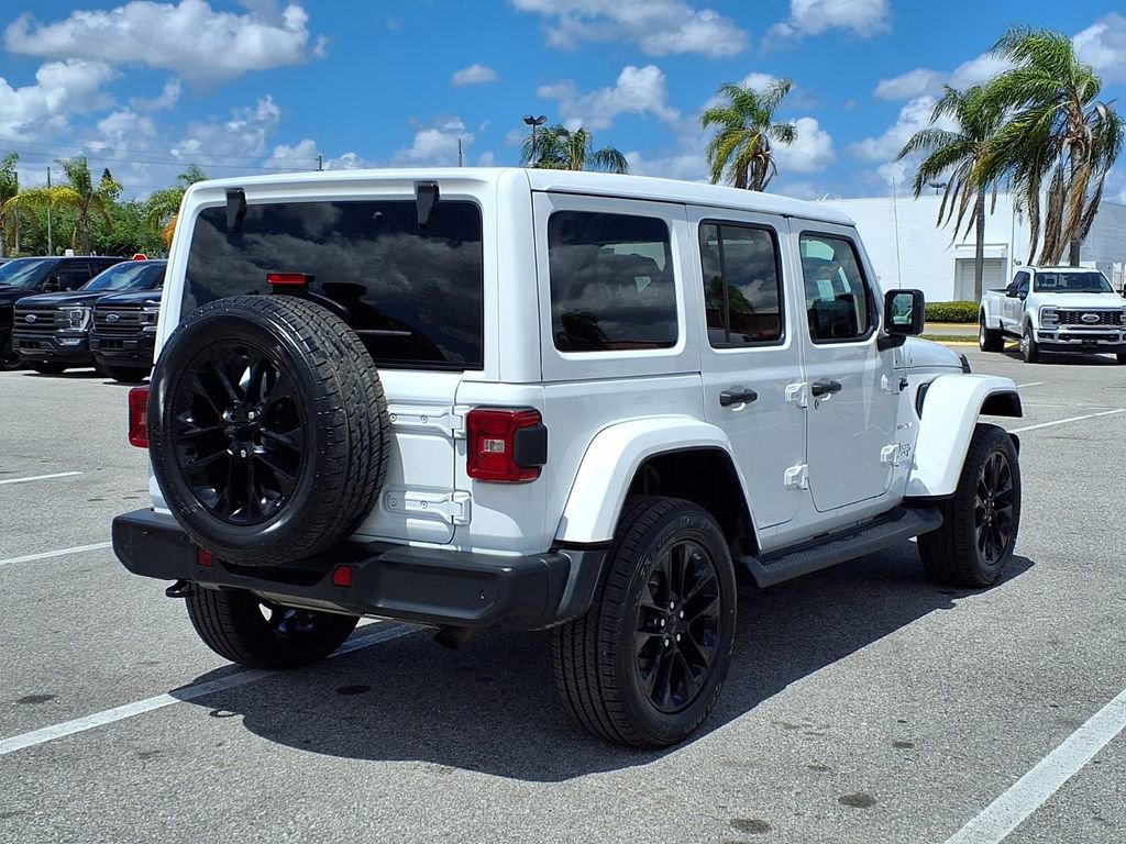 Used 2021 Jeep Wrangler Unlimited Sahara w/ Cold Weather Group image 7