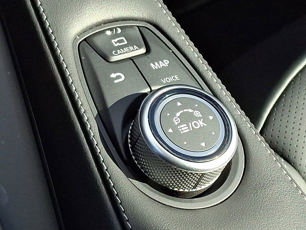 Used 2025 INFINITI QX55 Essential image 26
