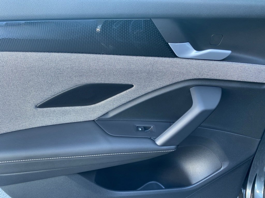 New 2026 Volkswagen Tiguan S image 27