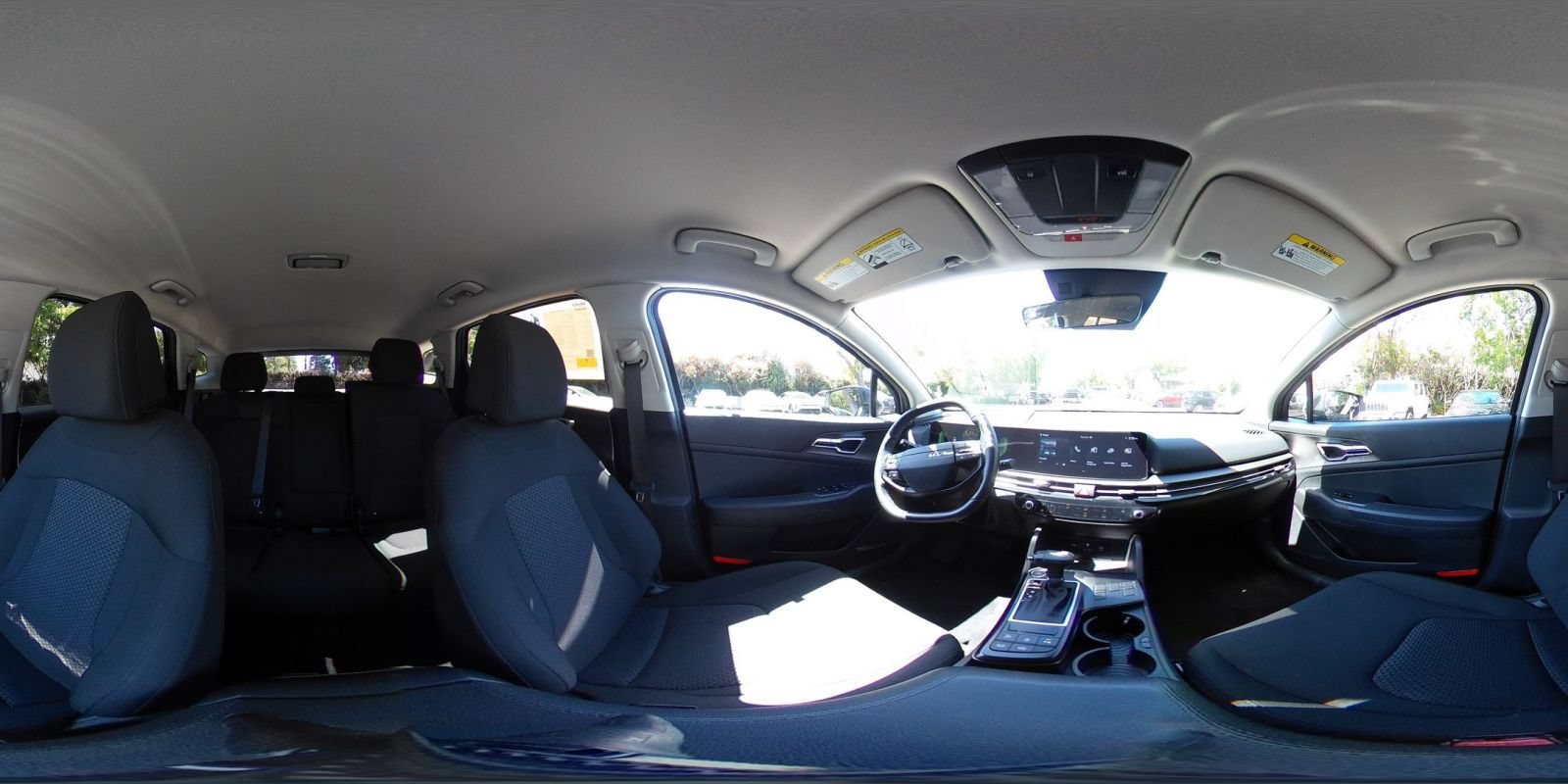 Used 2026 Kia Sportage LX FWD image 37