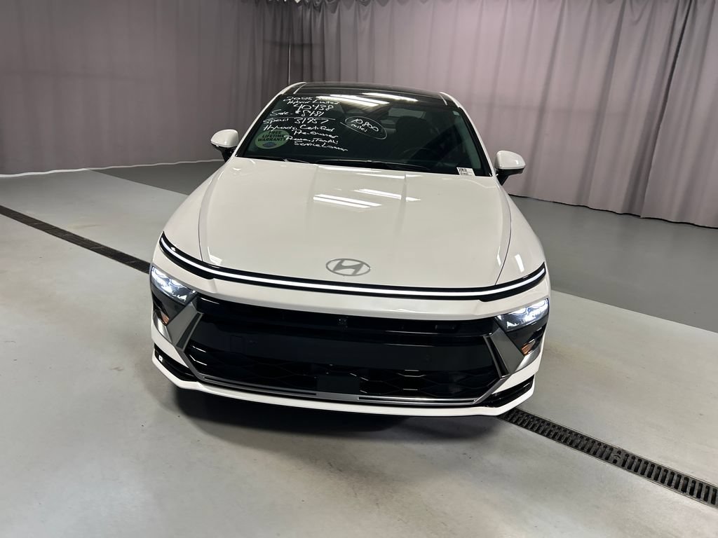 Used 2025 Hyundai Sonata Limited FWD video 2