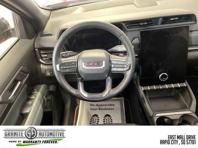 Used 2026 GMC Terrain AT4 AWD/4WD image 24