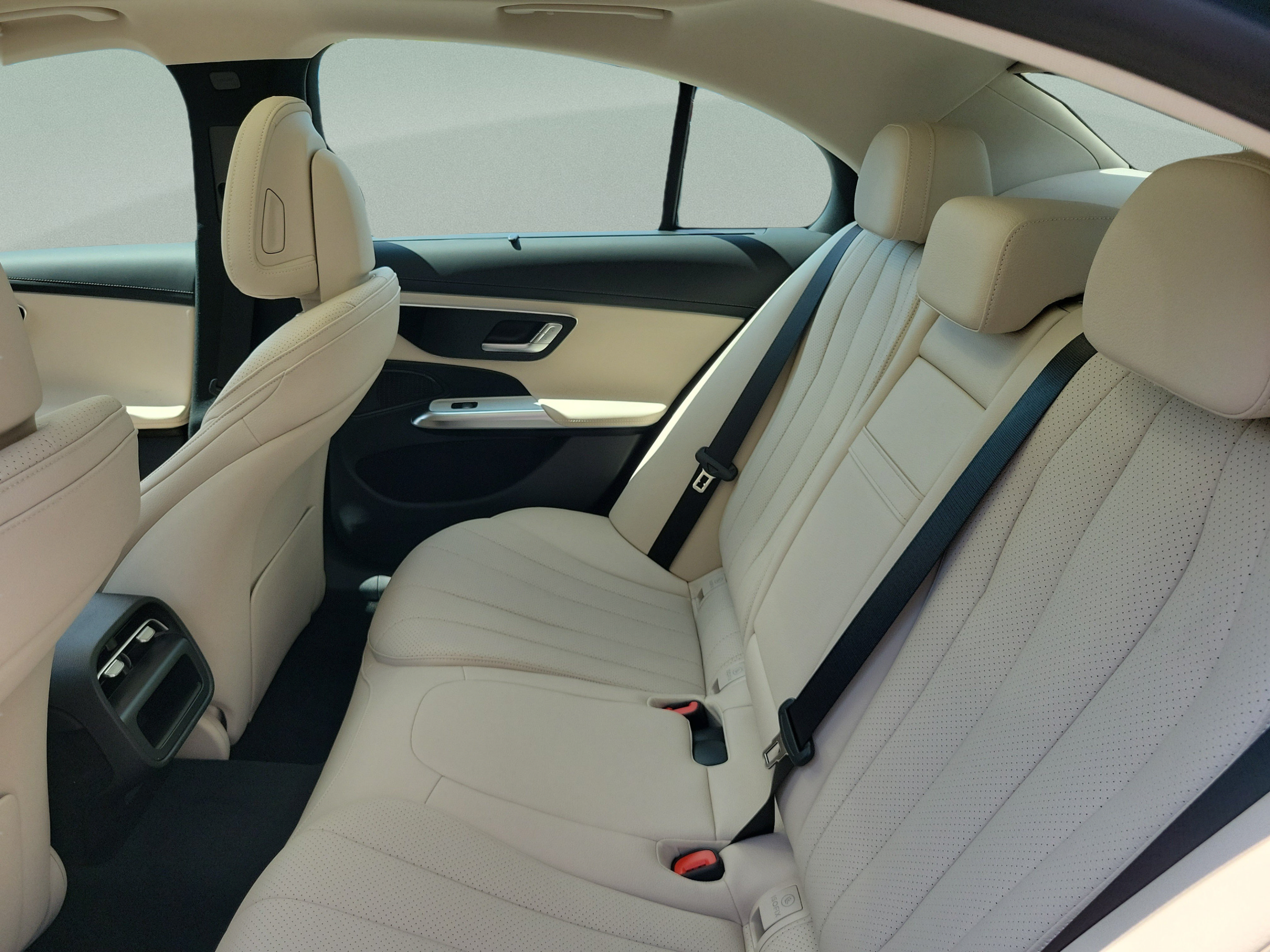 New 2026 Mercedes-Benz E 350 Sedan image 6