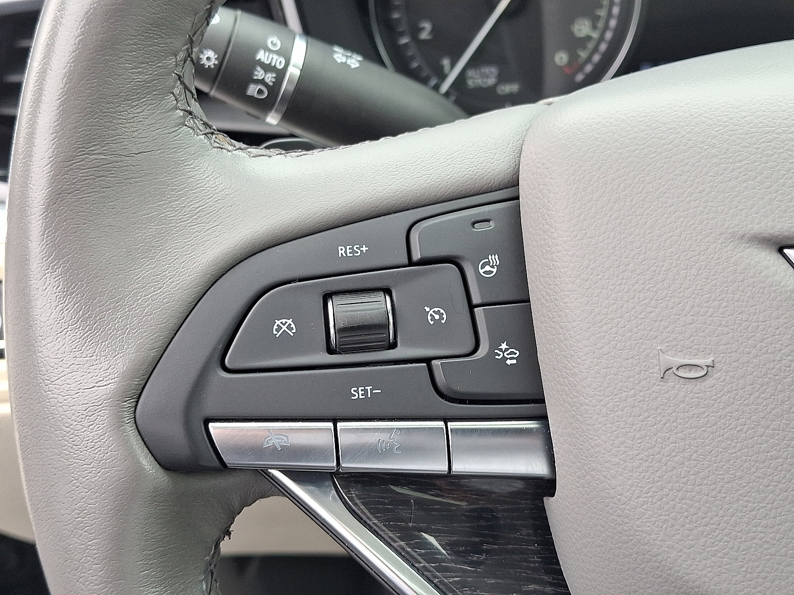 Certified 2023 Cadillac XT6 Premium Luxury w/ Technology Package image 19