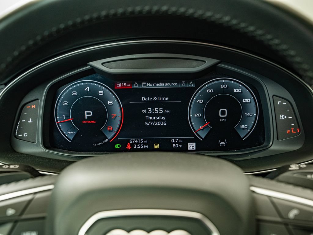 Used 2019 Audi Q8 Prestige AWD/4WD image 24