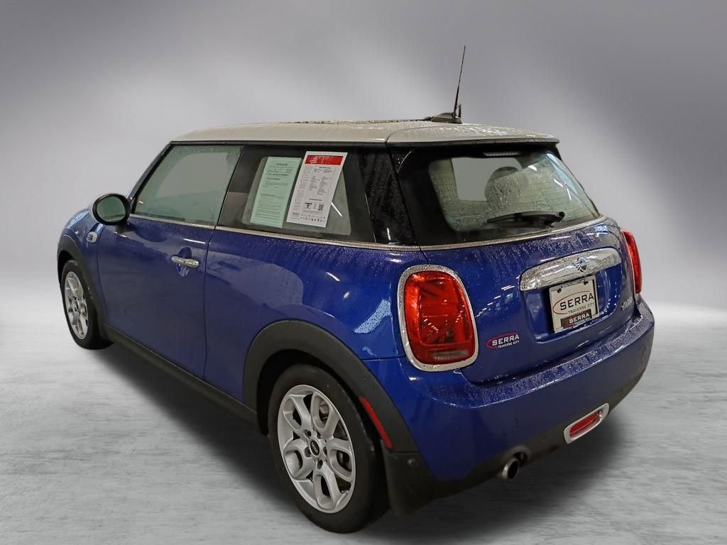 Used 2019 MINI Cooper 2-Door Hardtop w/ Premium Package image 3