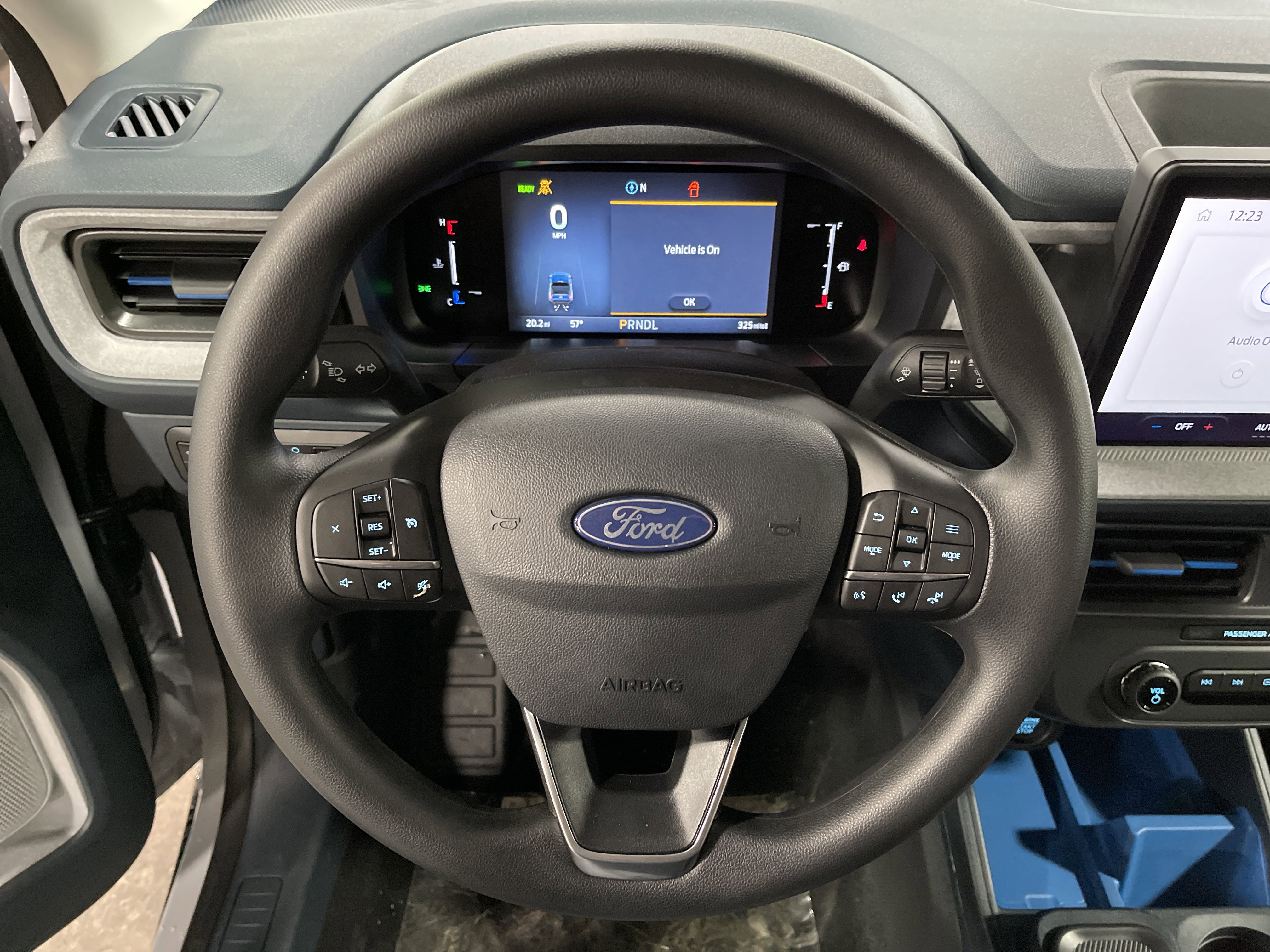 New 2025 Ford Maverick XLT image 18