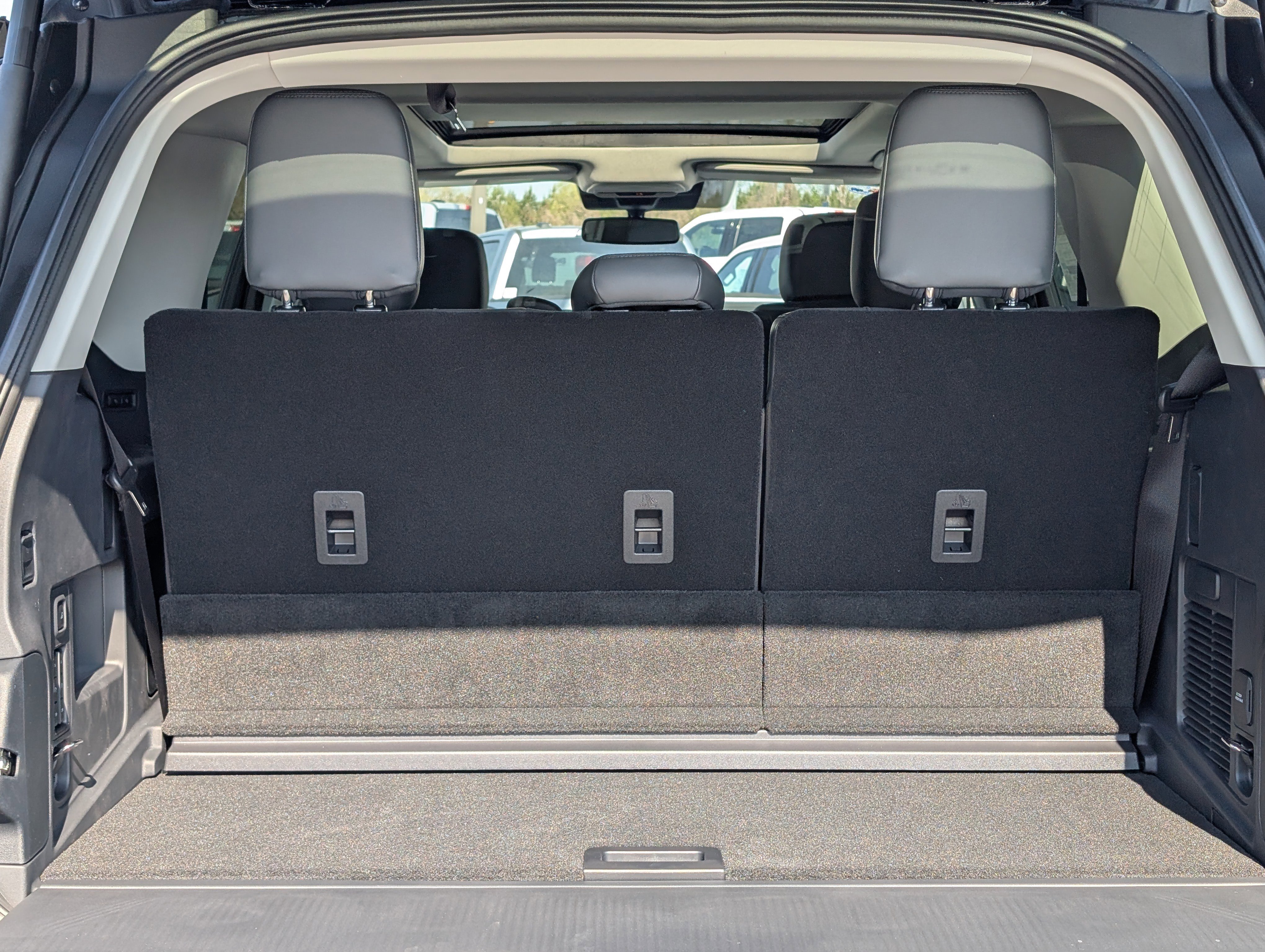 New 2026 Ford Expedition Active image 11