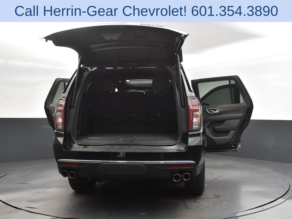 Used 2021 Chevrolet Tahoe Premier w/ Premium Package RWD image 53