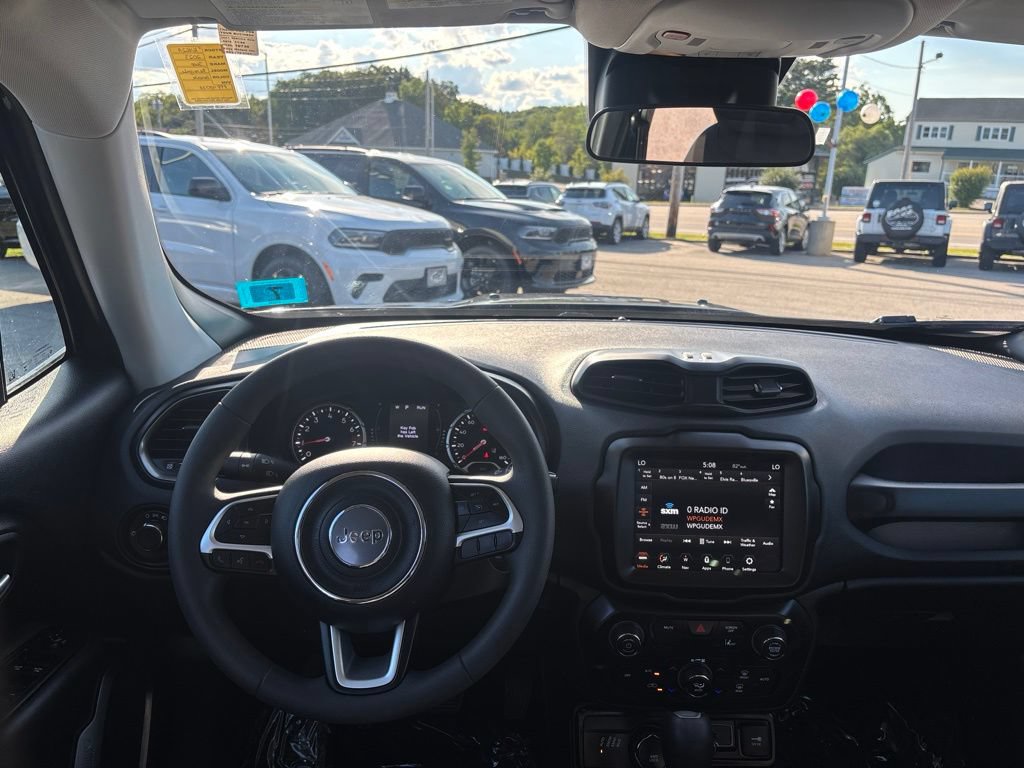 Certified 2023 Jeep Renegade Latitude AWD/4WD image 17