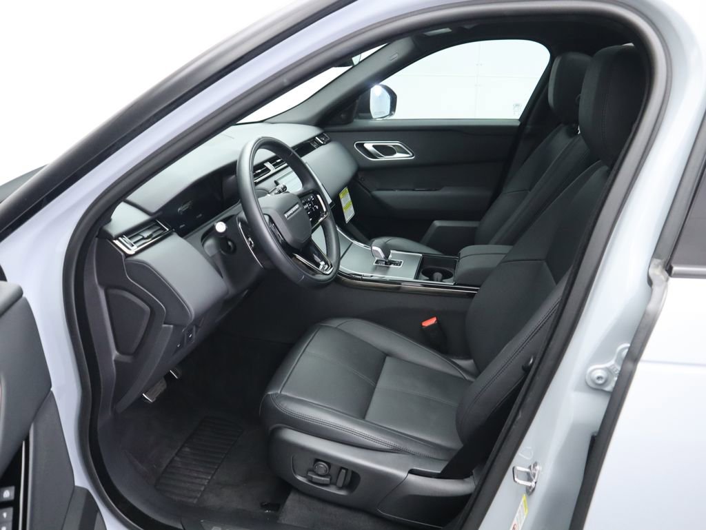 Used 2025 Land Rover Range Rover Velar Dynamic SE image 20