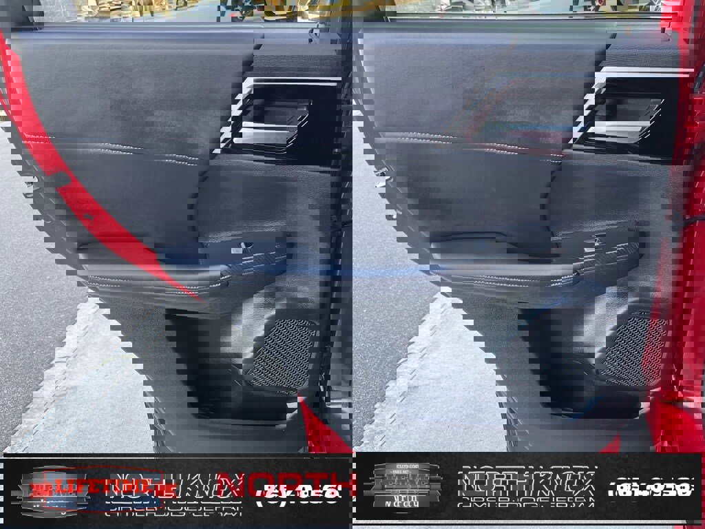 Used 2024 Mitsubishi Outlander SE image 14