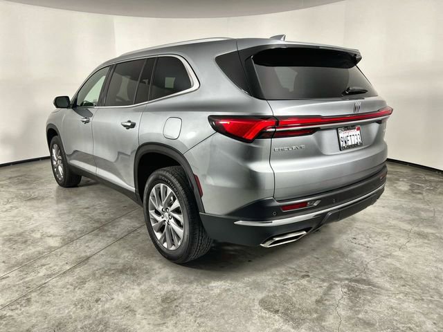 Used 2026 Buick Enclave Preferred w/ LPO, All-Weather Package image 6