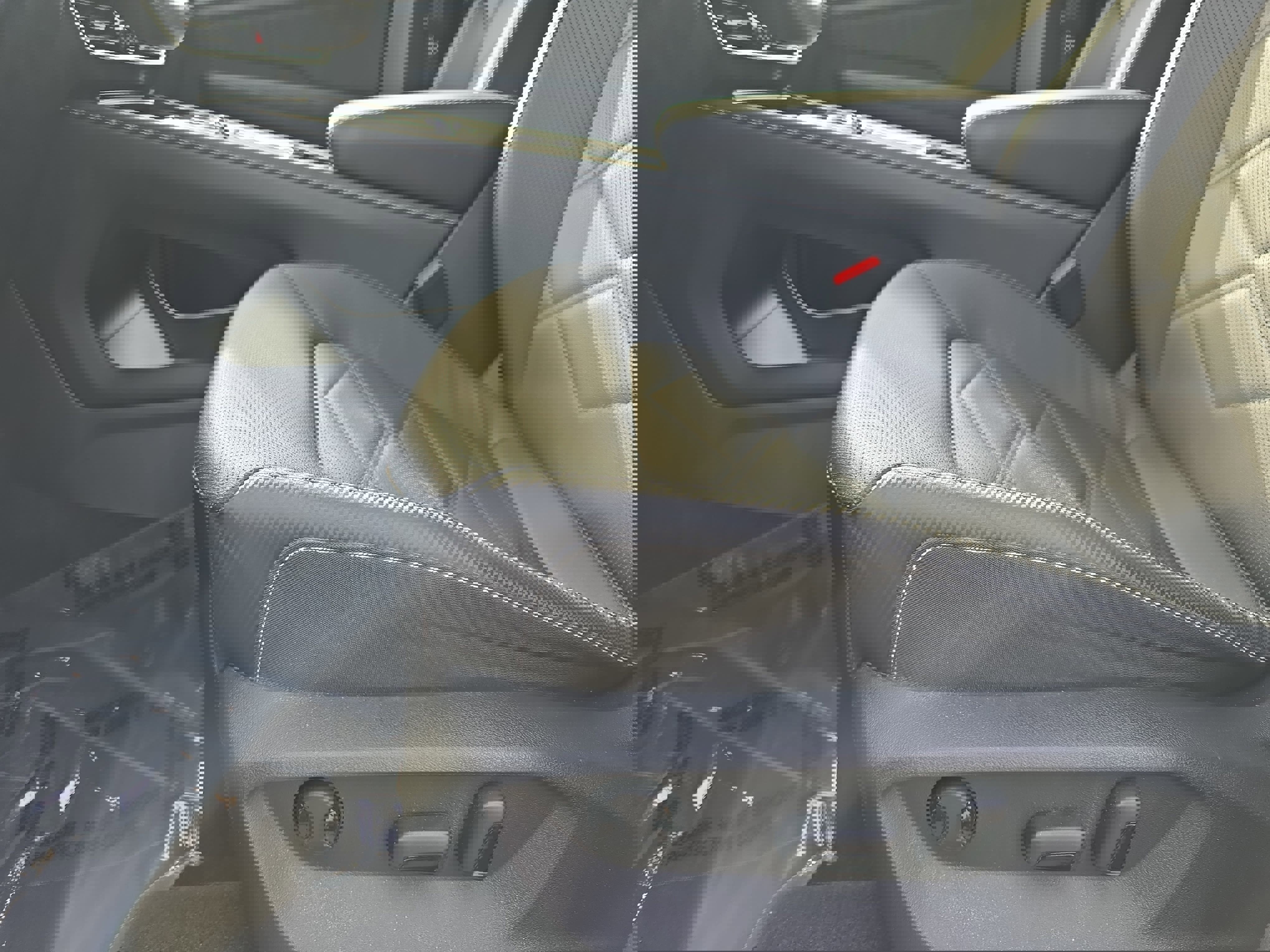 Used 2024 Volkswagen Atlas Cross Sport SE w/ Panoramic Sunroof Package image 30