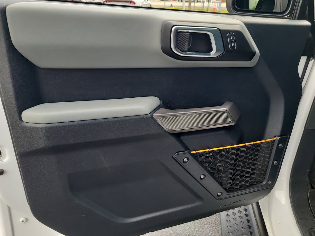 Used 2022 Ford Bronco Badlands image 12