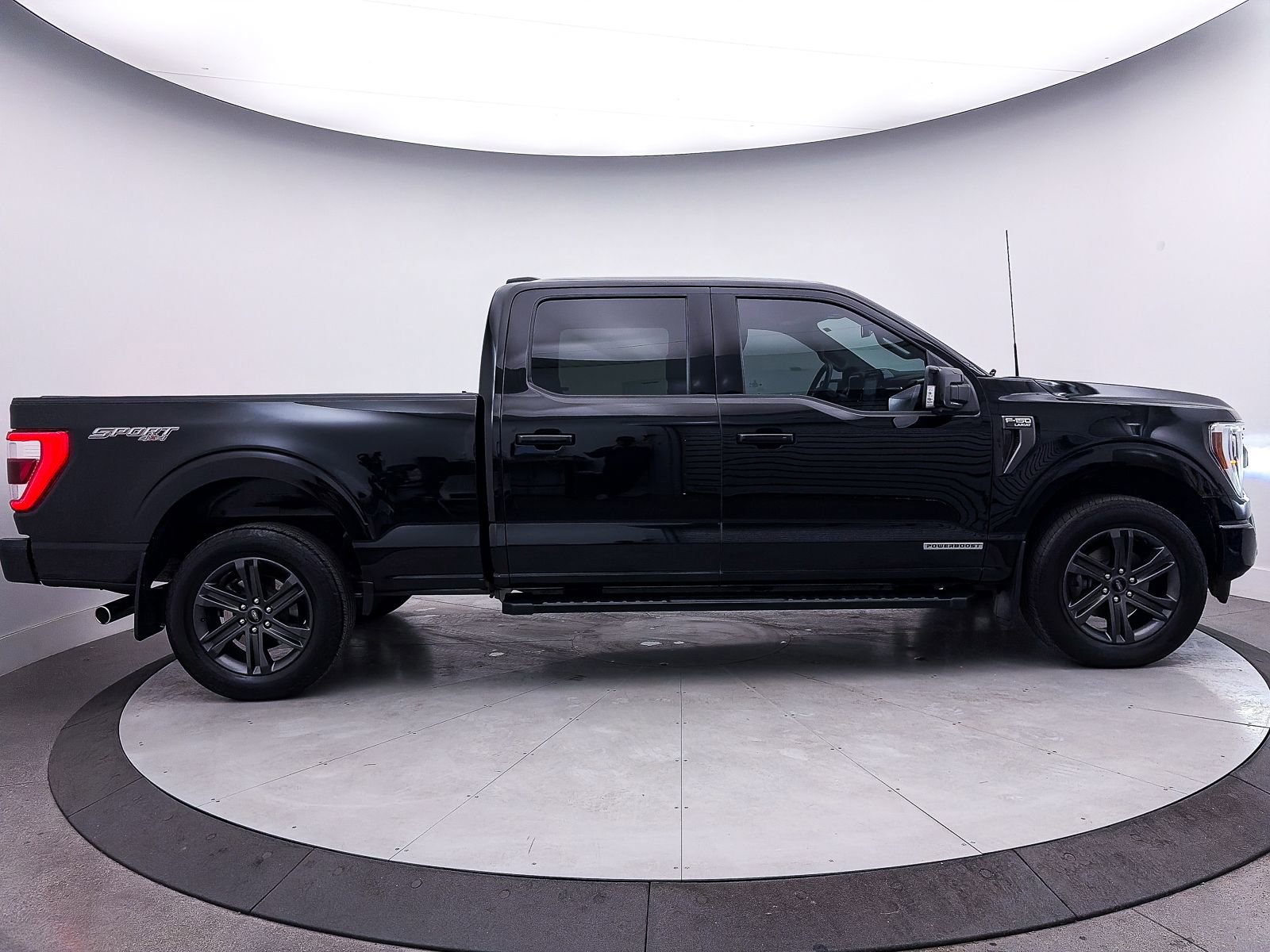 Used 2023 Ford F150 Lariat w/ Equipment Group 502A High image 43