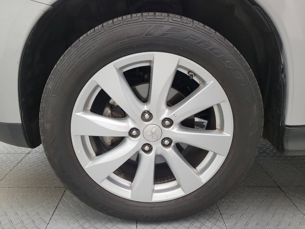 Used 2015 Mitsubishi Outlander Sport ES FWD image 31