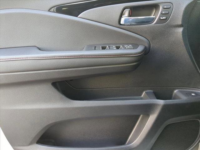 New 2026 Honda Ridgeline Black Edition image 10