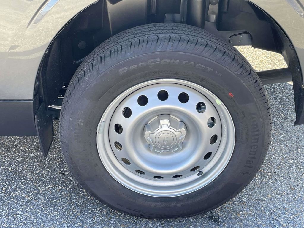 New 2026 Ford Maverick XL FWD image 9