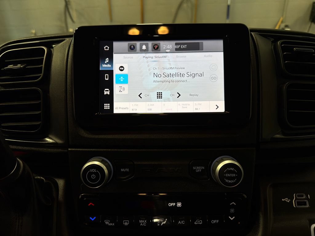 Used 2023 RAM ProMaster 3500 w/ Driver Convenience Group FWD image 5