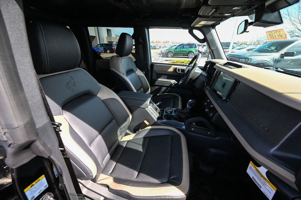 New 2026 Ford Bronco Big Bend w/ Black Diamond Package AWD/4WD image 21