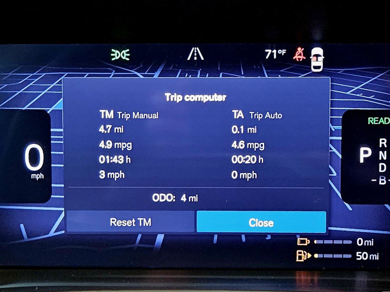 New 2026 Volvo XC60 T8 Plus w/ Protection Package Premier image 11