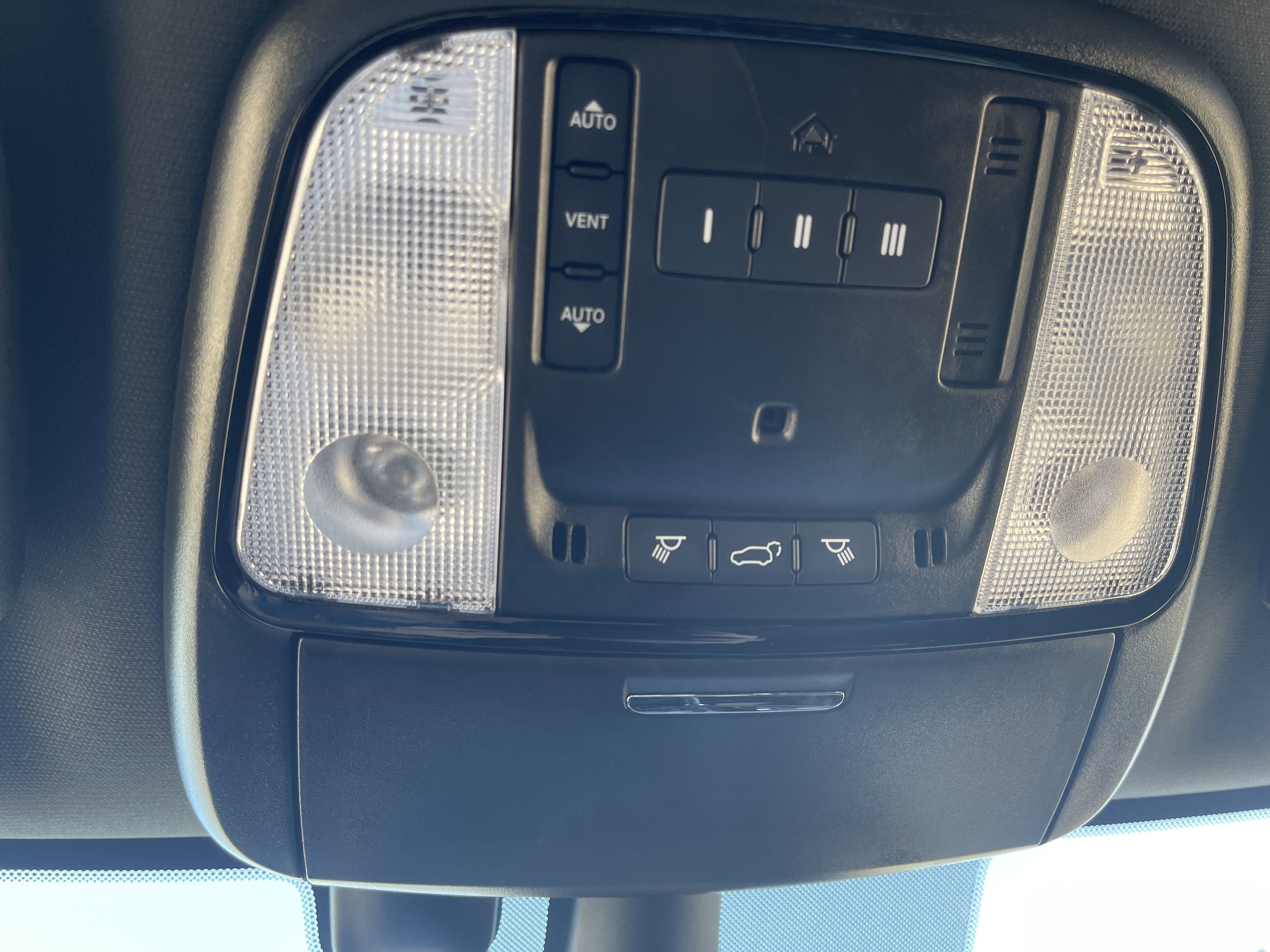 Used 2024 Dodge Durango GT image 32