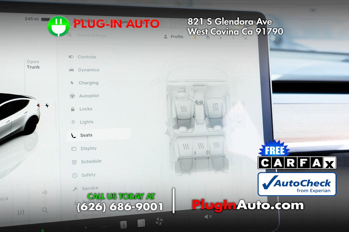 Used 2023 Tesla Model Y Performance image 27