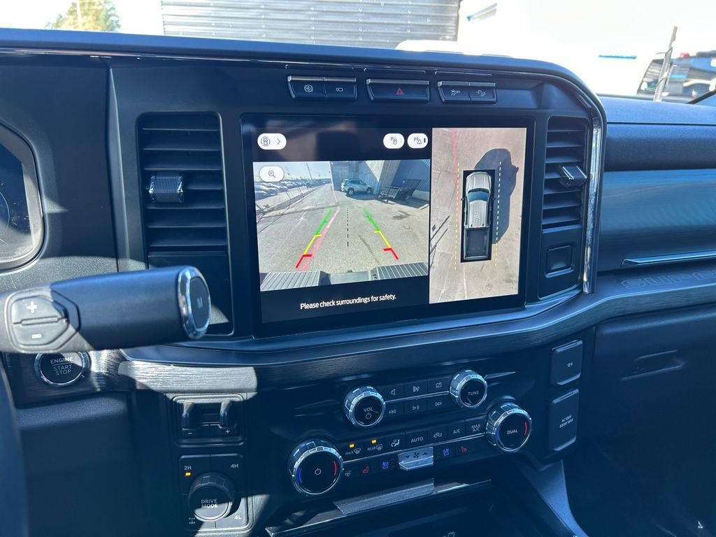Used 2023 Ford F250 Lariat w/ Sport Appearance Package AWD/4WD image 19