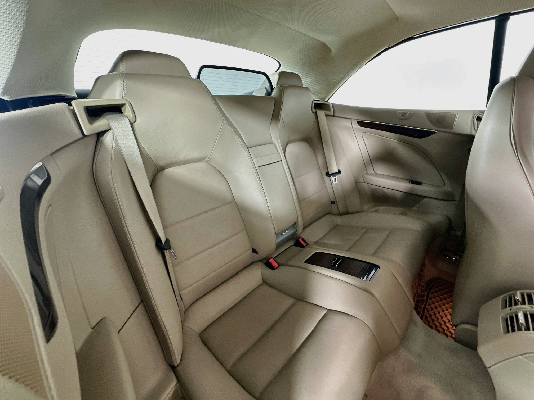Used 2013 Mercedes-Benz E 350 Cabriolet image 25