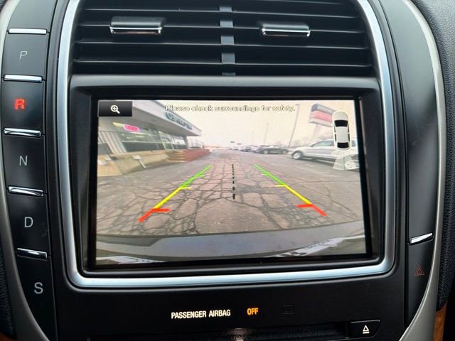 Used 2016 Lincoln MKX Select image 22