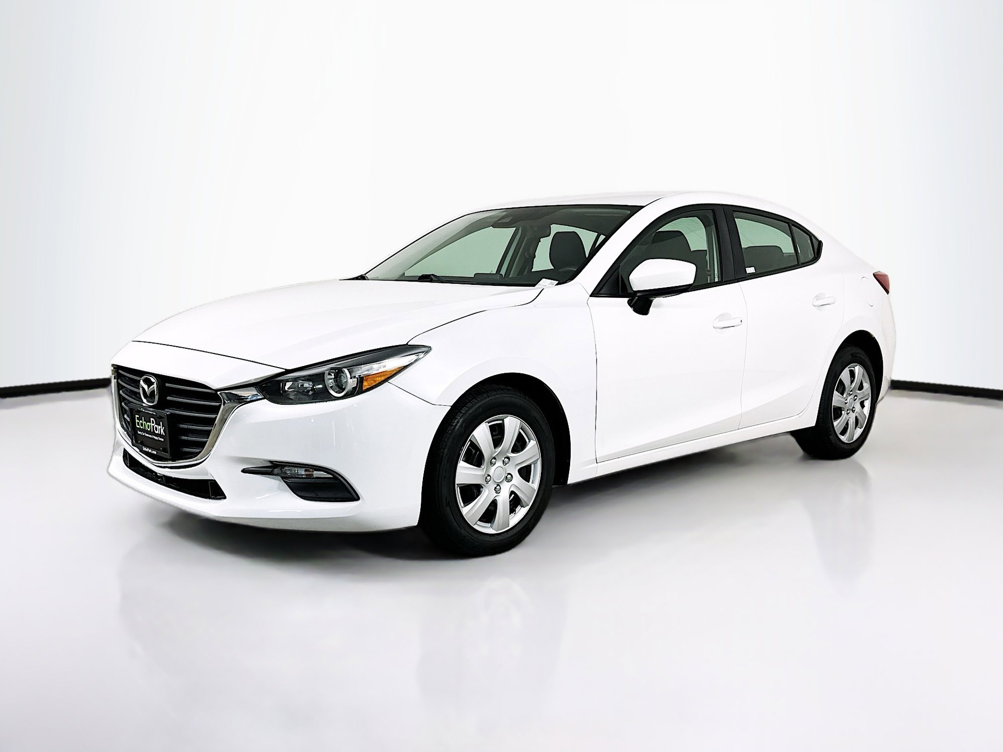 Used 2018 MAZDA MAZDA3 Sport image 3