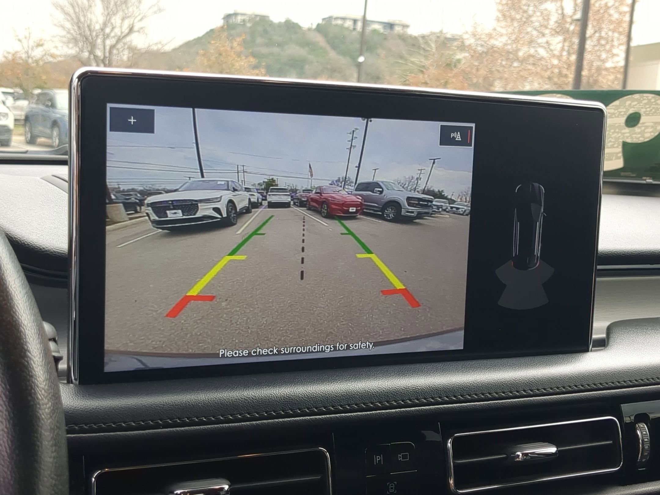 Used 2023 Lincoln Nautilus FWD w/ Premium Package image 16