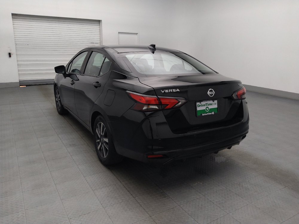 Used 2021 Nissan Versa SV FWD image 5