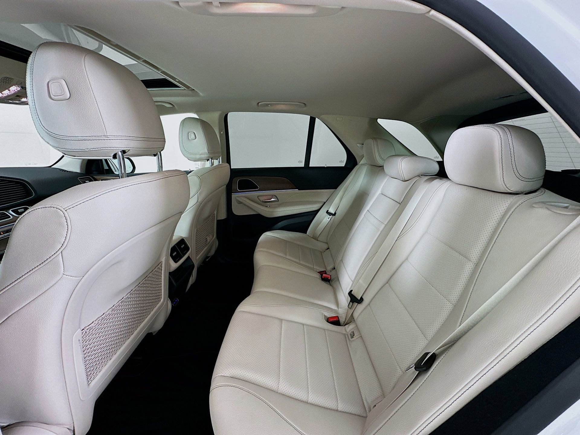 Certified 2025 Mercedes-Benz GLE 350 4MATIC image 27