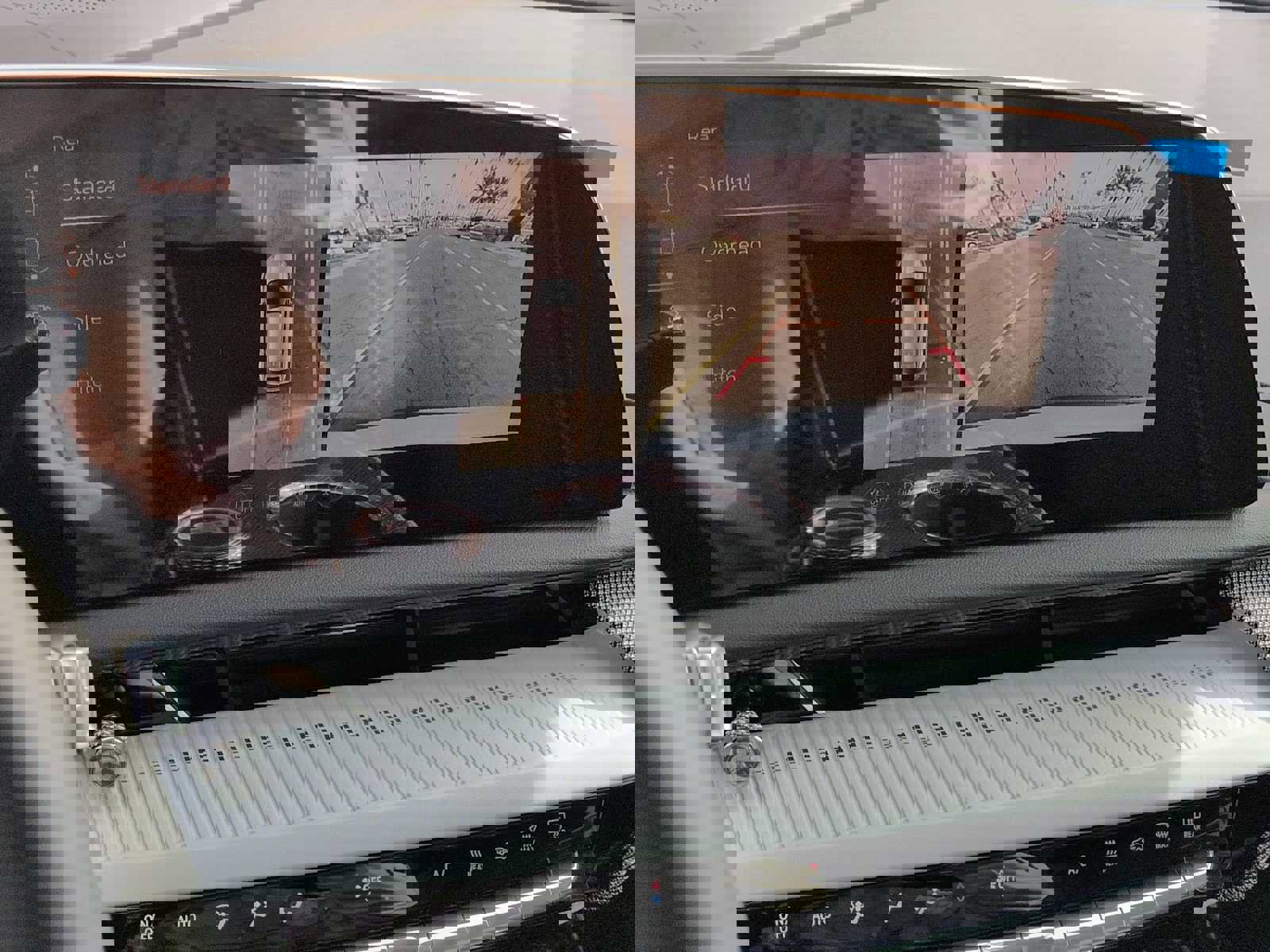 New 2026 Cadillac Optiq Sport 1 image 20