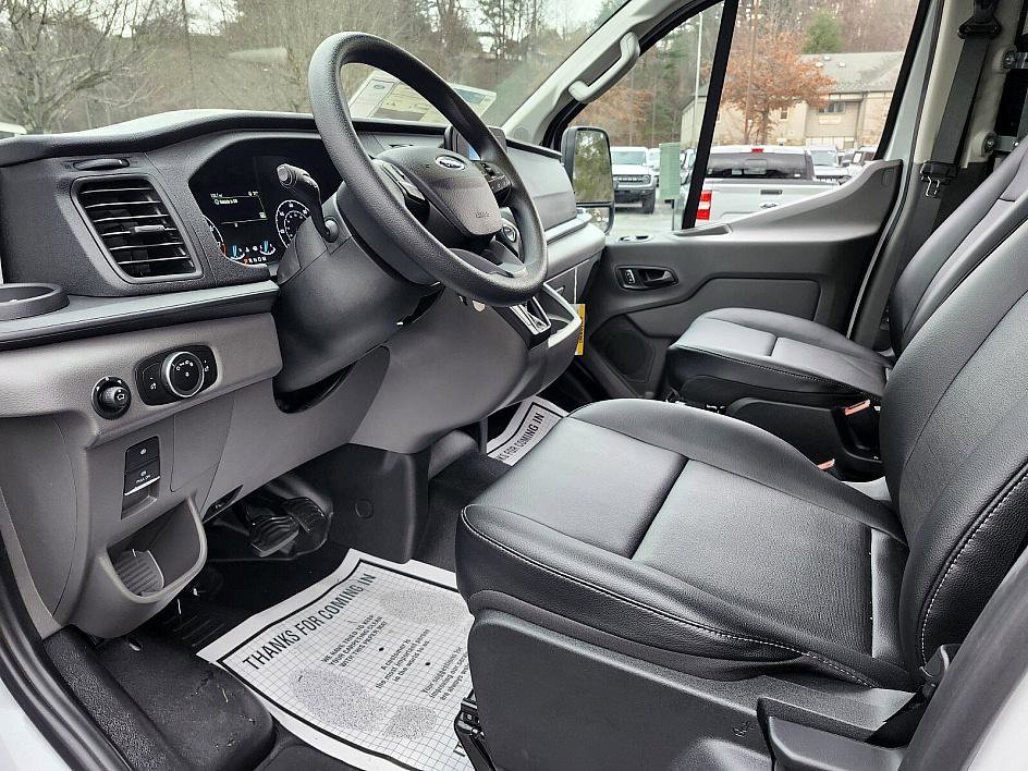 New 2024 Ford Transit 250 Low Roof w/ Load Area Protection Package image 9