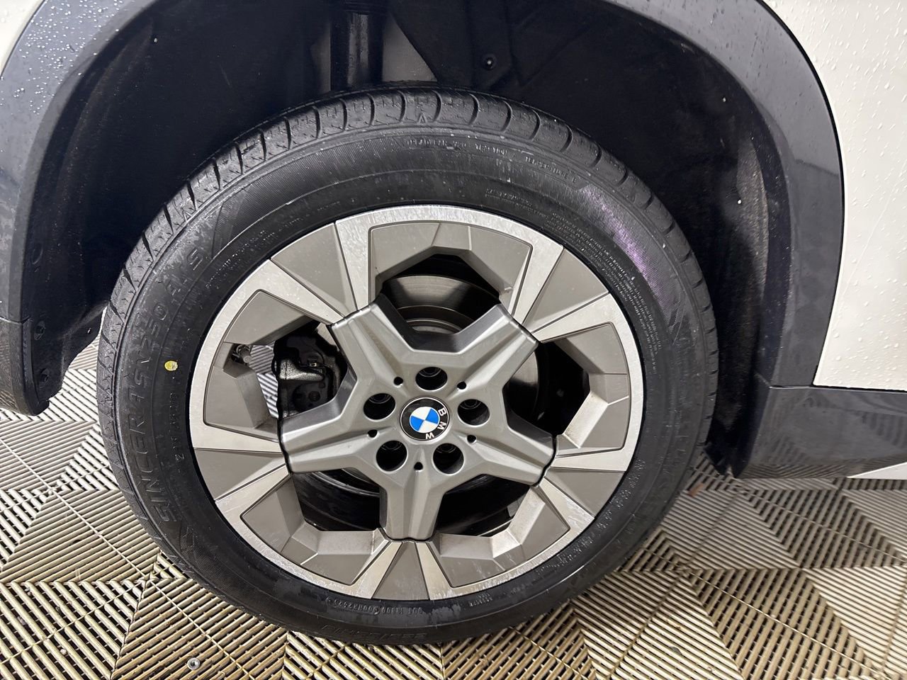 Used 2025 BMW X1 xDrive28i image 27