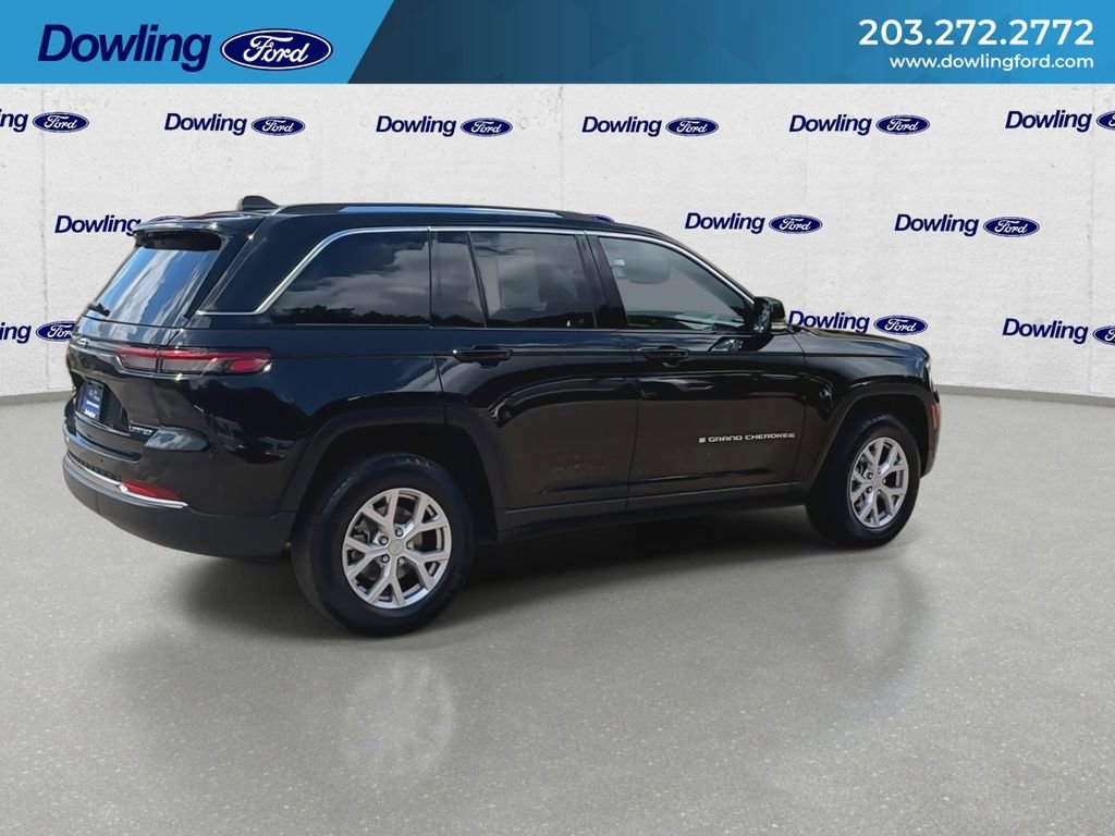 Used 2022 Jeep Grand Cherokee Limited image 3