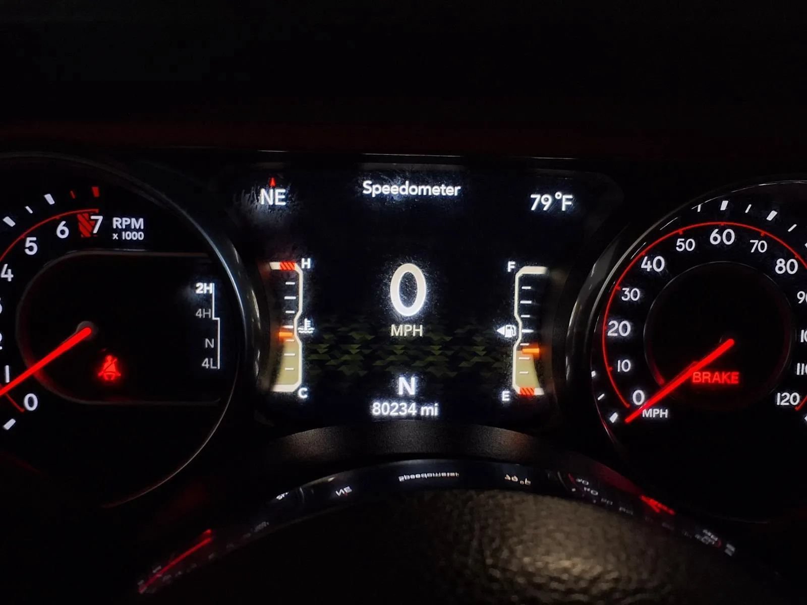 Used 2018 Jeep Wrangler Unlimited Rubicon w/ Dual Top Group AWD/4WD image 24