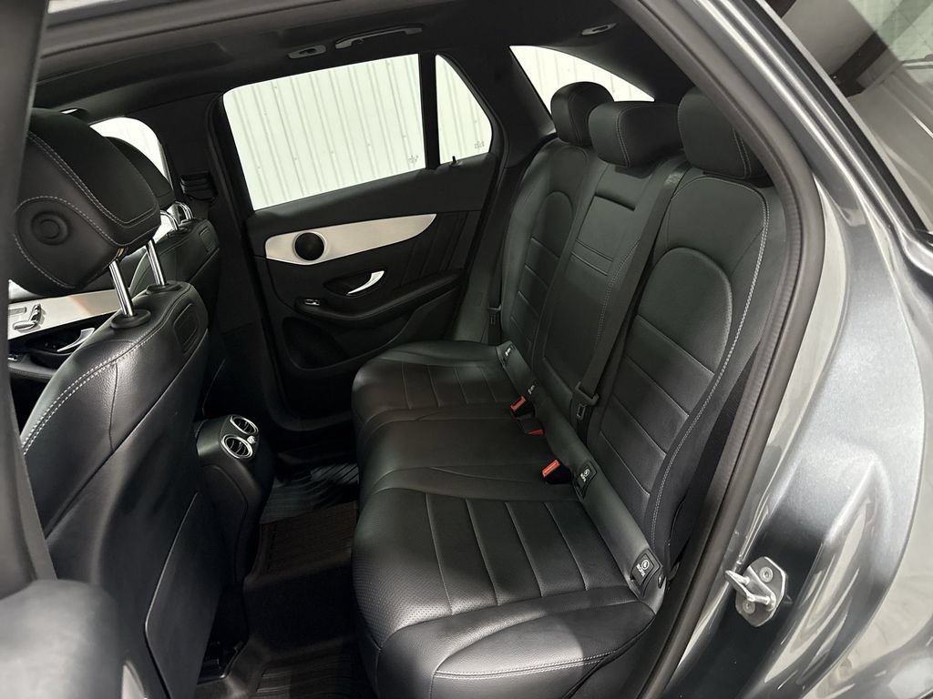 Used 2019 Mercedes-Benz GLC 300 image 26