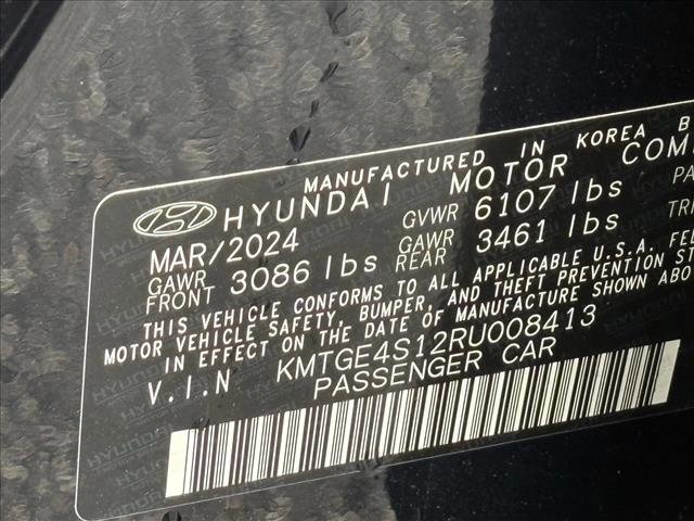 Used 2024 Genesis G80 image 26