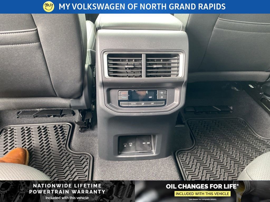 New 2026 Volkswagen Atlas SE AWD/4WD image 16