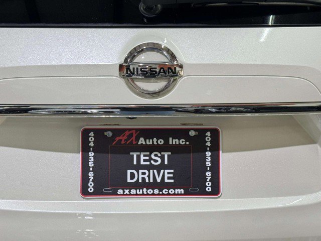 Used 2016 Nissan Rogue SV image 19