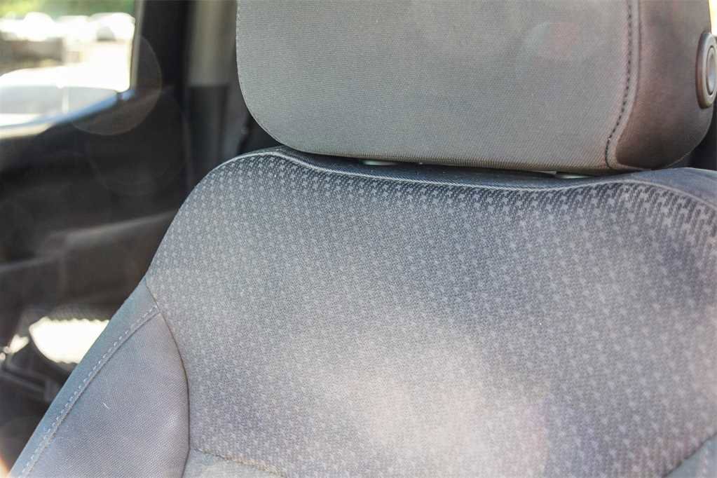 Used 2021 Chevrolet Silverado 1500 Custom Trail Boss image 24