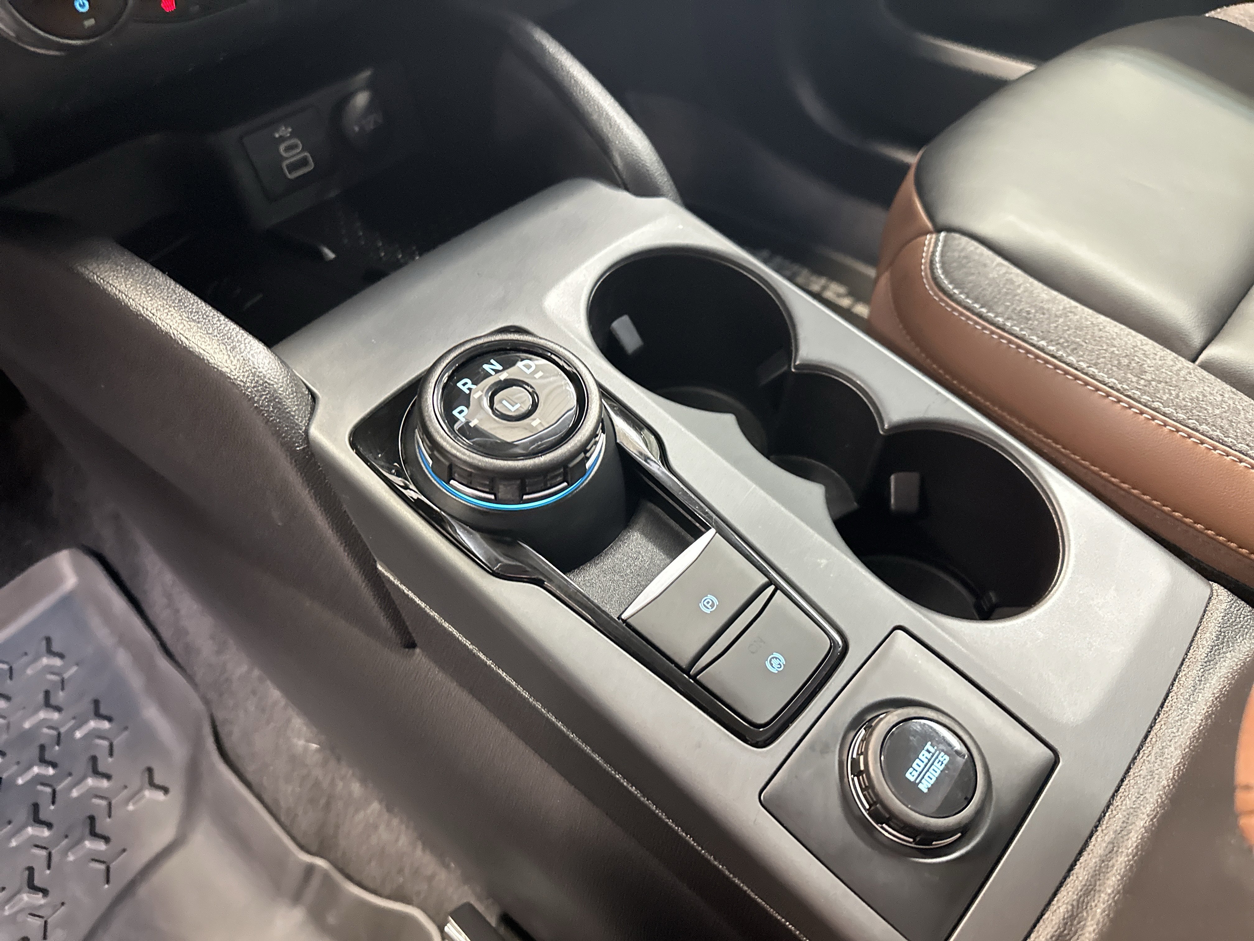 Used 2024 Ford Bronco Sport Outer Banks w/ Tech Package image 30