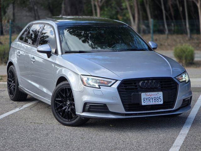 Used 2017 Audi A3 e-tron Premium FWD image 1